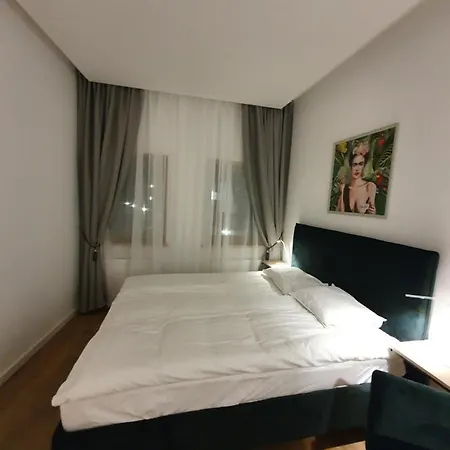 Smaragdo Apartamentai Apartment *