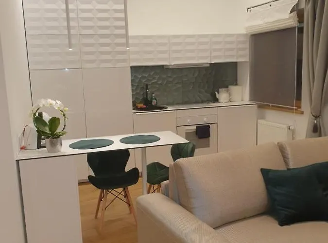 Smaragdo Apartamentai Lägenhet